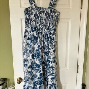 Women’s Blue Floral Midi Dress - Smocked Bodice